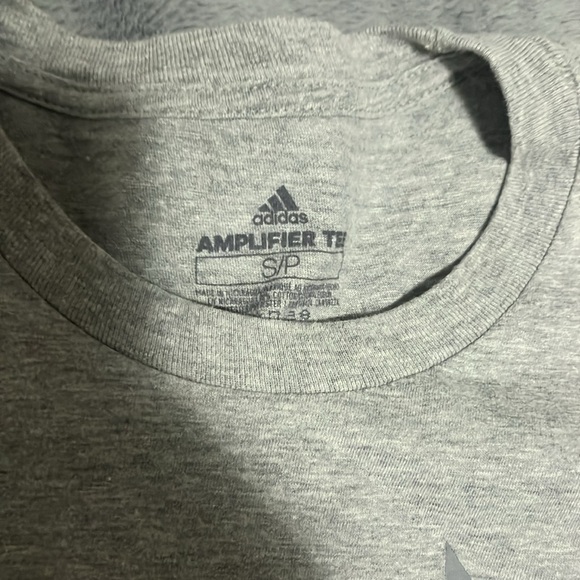 Adidas size small Mexico soccer tee
Perfect condition
Never worn - Picture 2 of 2